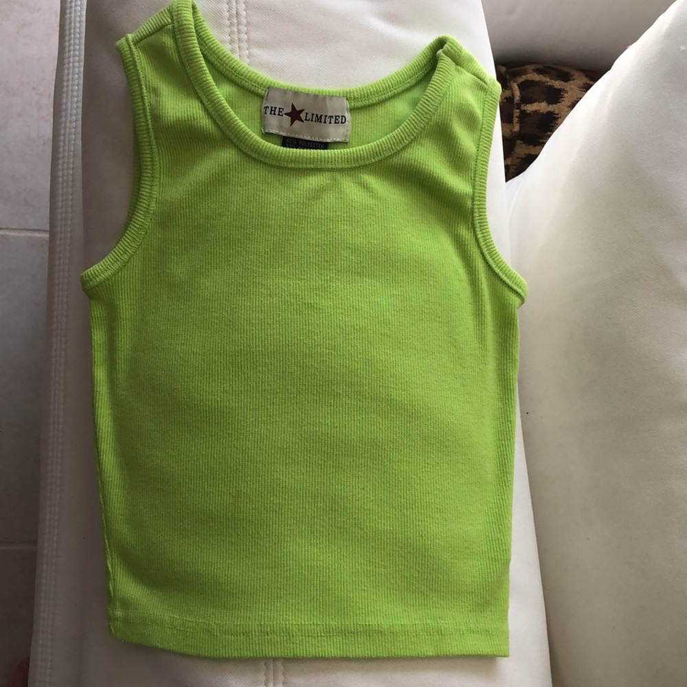 2/$8 - The⭐️Limited Classic Ribbed Tank Top 💚